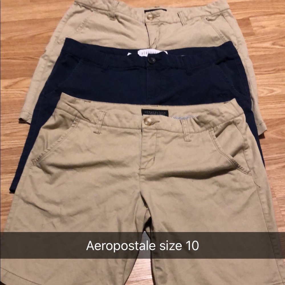 4 pair of Aeropostale size 10 Bermuda Shorts